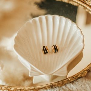 Vintage black and gold earrings